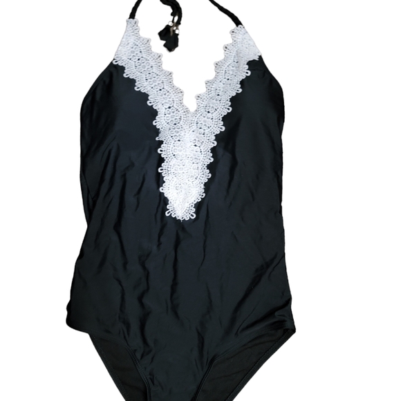 Boutique 1PC Black Swimsuit SMALL Crochet Trim Plunging VNeck Coquette Girl NWOT - Picture 3 of 15